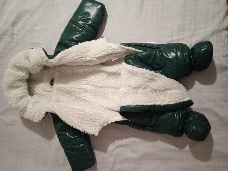 Дитячий зимовий комбінезон