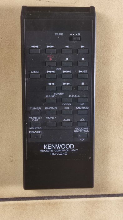 Pilot Kenwood RC-A040 – oryginalny, do wieży / amplitunera / CD / Tape