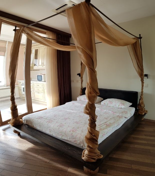 Премиум в Мост Сити, вид - река. Центр. Джакузи. 2к.  21 этаж. Балкон.