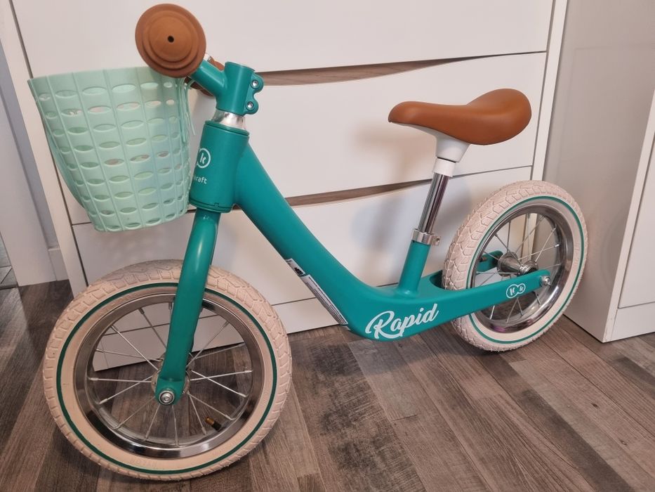 Kinderkraft rowerek biegowy Rapid + kask i koszyk