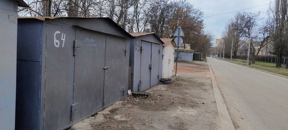 продам гараж спасская около 74 школы