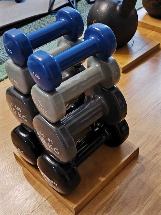 zestaw 4 par hantli neoprenowych, łącznie 19 kg