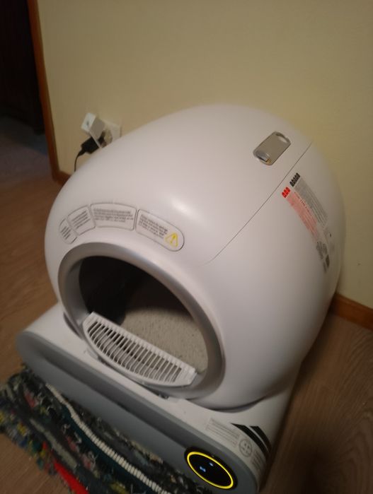 Caixa de areia automática, ecrã tátil, APP, para gatos até 8kg