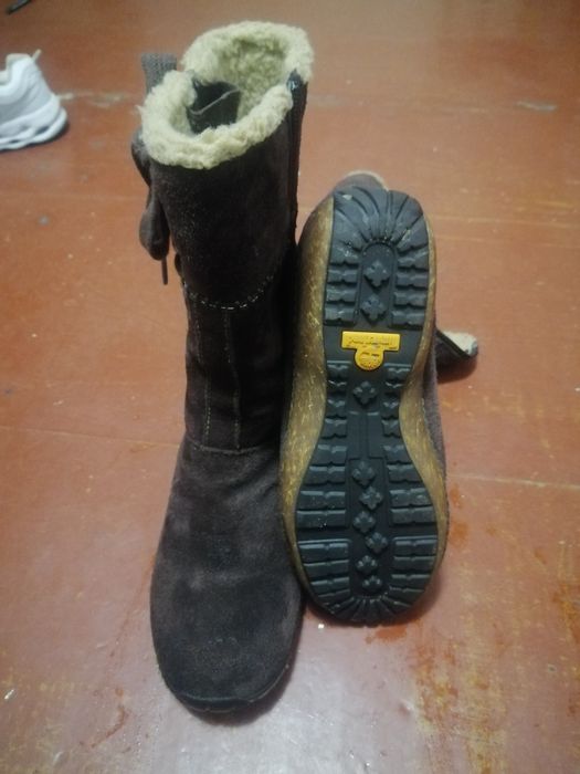 Зимові сороки натуральний замш