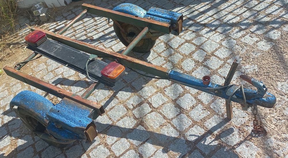Vendo base de reboque