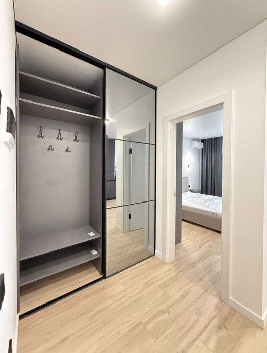 1-Кімнатна «На Щасливому» вул. Боголюбова. Вигляд на Озеро!