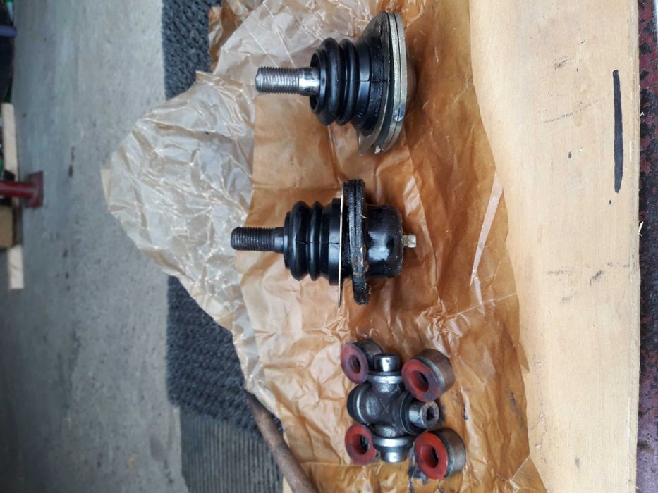 Продам оригинальные шаровые опоры ВАЗ.