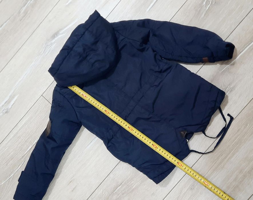 Осенняя курточка на подкладе