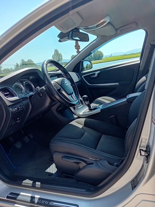 Volvo S60 1.6 D 115km