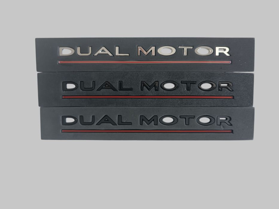 Логотип  Tesla Dual Motor. Наклейки на капот,на задню кришку багажника