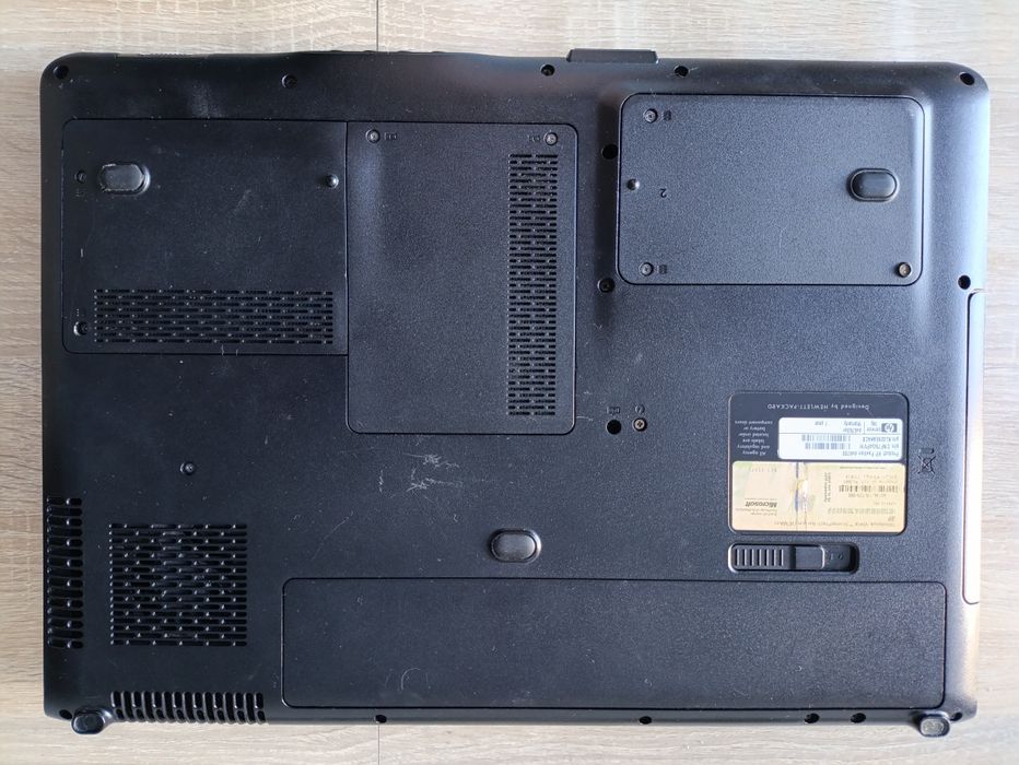 Ноутбук HP dv9700