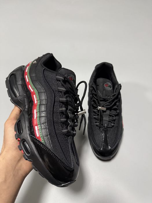 Undefeated x Nike Air Max 95 «Black»
