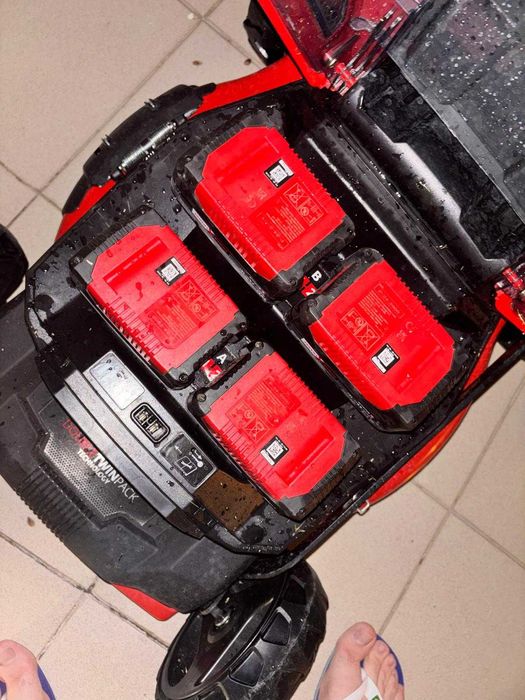 Corta-relvas GP-CM 36/47 Li BL (4x4.0Ah) Einhell