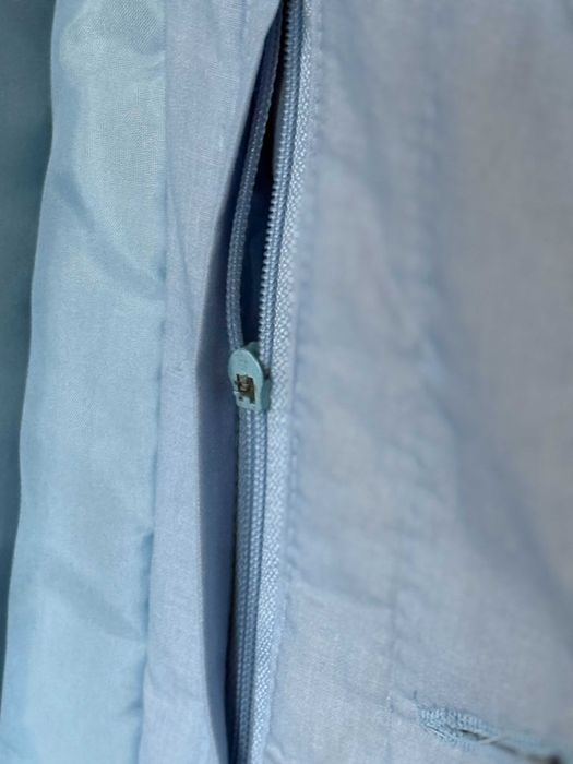 Dlugi plaszcz meski w blekitnym kolorze