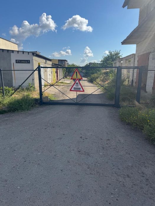 Продам 3 капитальних гаража