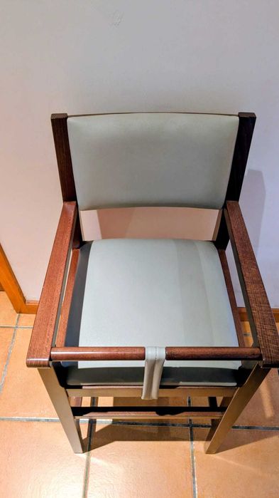 Cadeira de refeição