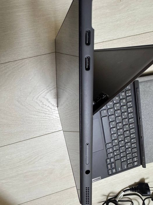 Lenovo IdeaPad Duet 3 — сенсорний 2-в-1, планшет + ноутбук