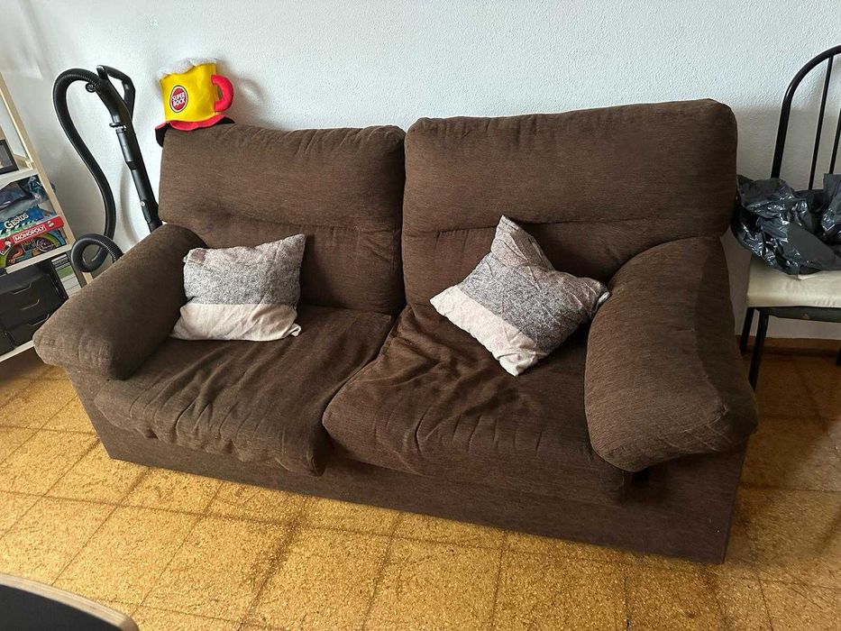 Para despachar sofá arca mesa cadeiras