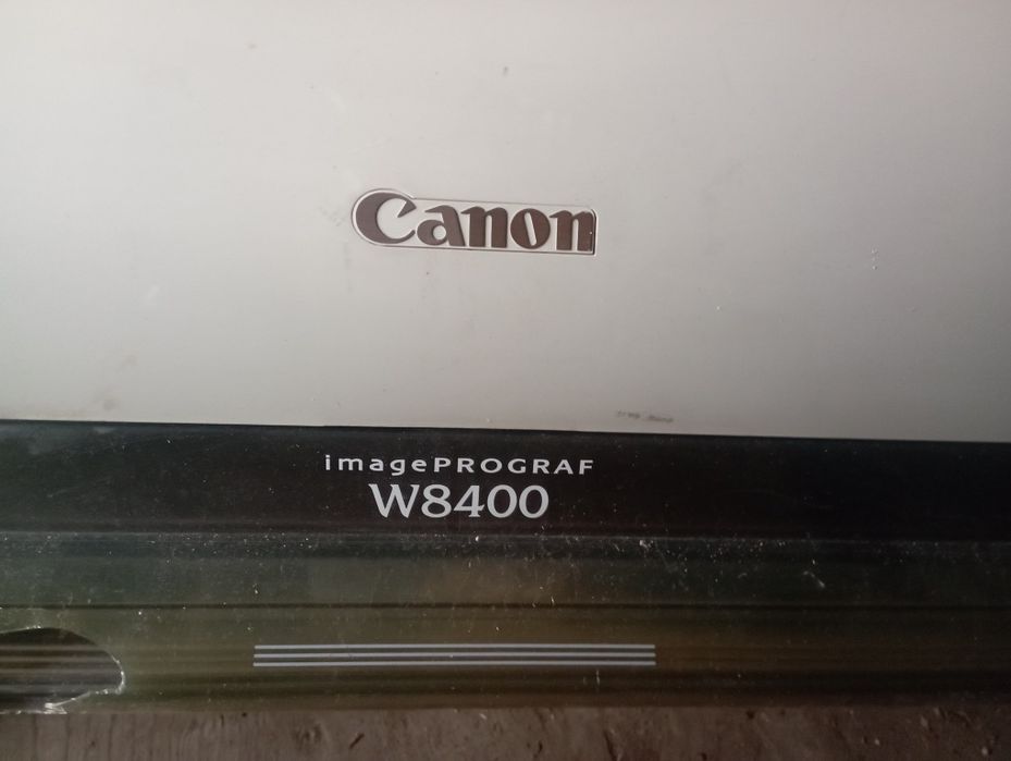 Поліграф Canon W8400