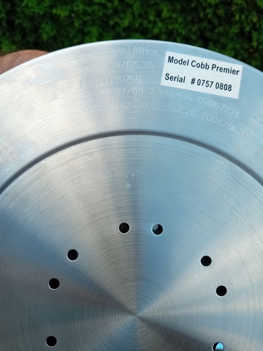 Gril węlowy orginalny Cobb