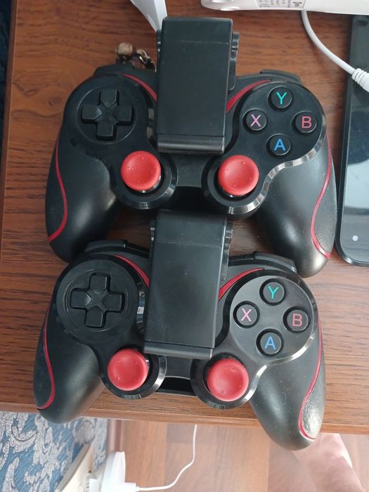 Геймпад джойстик Bluetooth для смартфона пк ціна за два