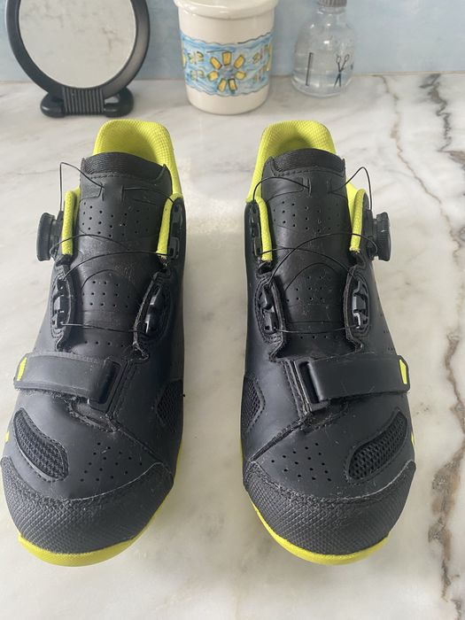 Sapatilhas Scott com engates