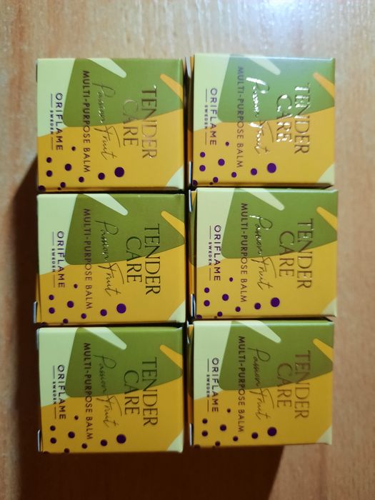 Balsam do ust miodzik Oriflame