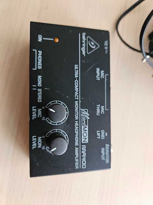 Behringer MicroMON MA400 wzmacniacz słuchawkowy