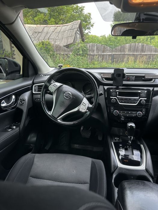 Nissan Qashqai  2017 року від власника , куплений в салоні