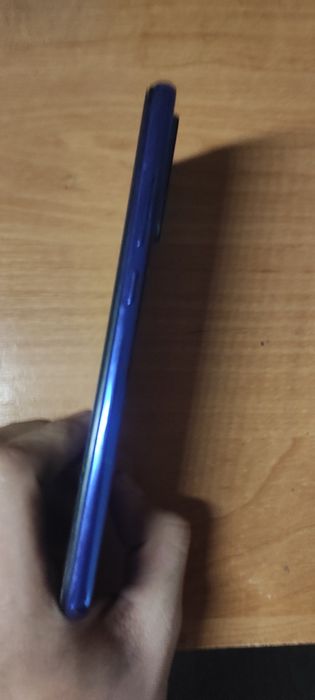 Продам Redmi note 8