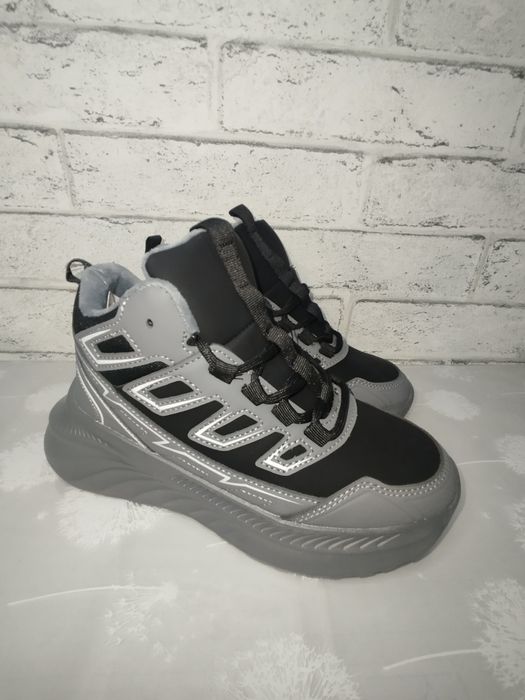 Підліткові кросівки,хайтопи,ботинки  розміри 36.37.38.39