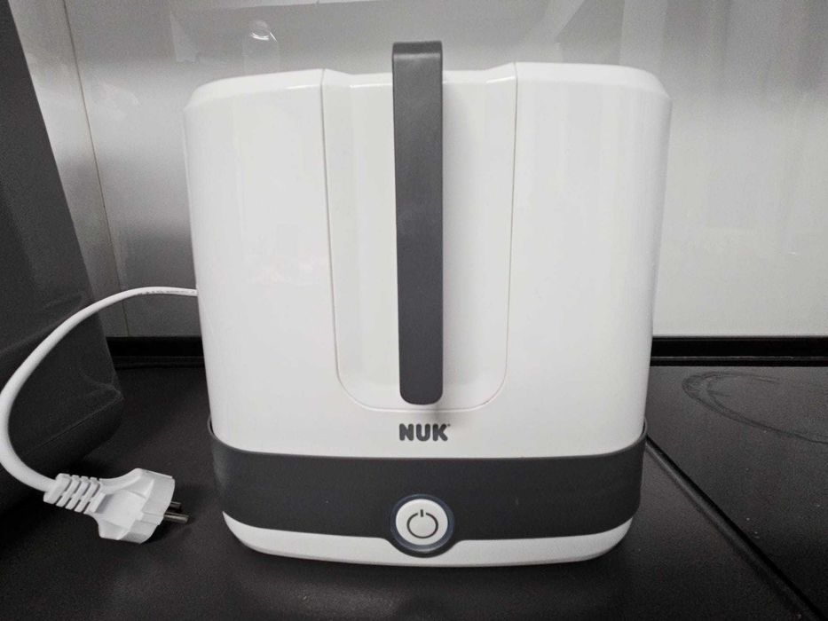 Esterilizador a Vapor de biberões Nuk