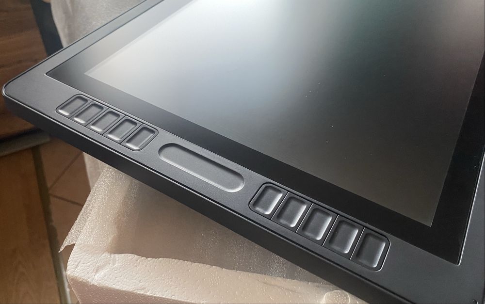 Tablet graficzny Huion Kamvas Pro 22