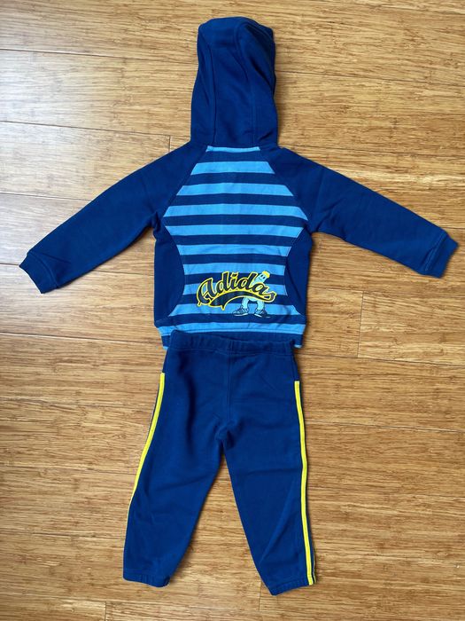 Dres dziecięcy 18-24 ms. Adidas