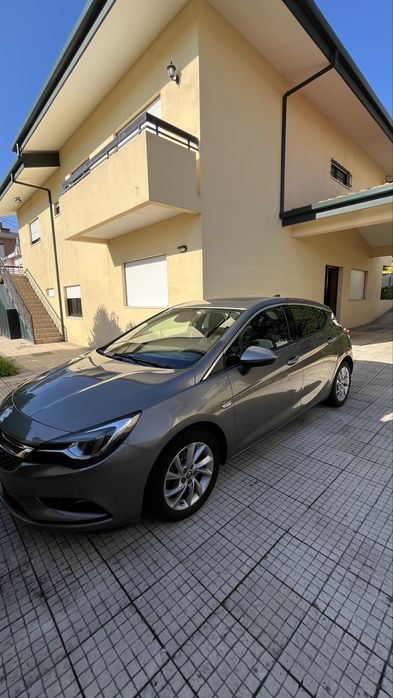 Opel Astra 1.6CDTI Dynamic 110CV