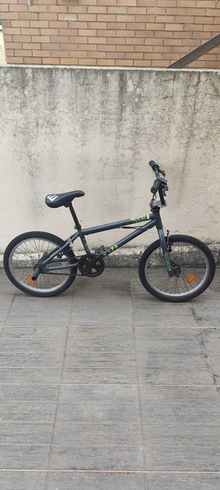 bicicleta BMX WIPE