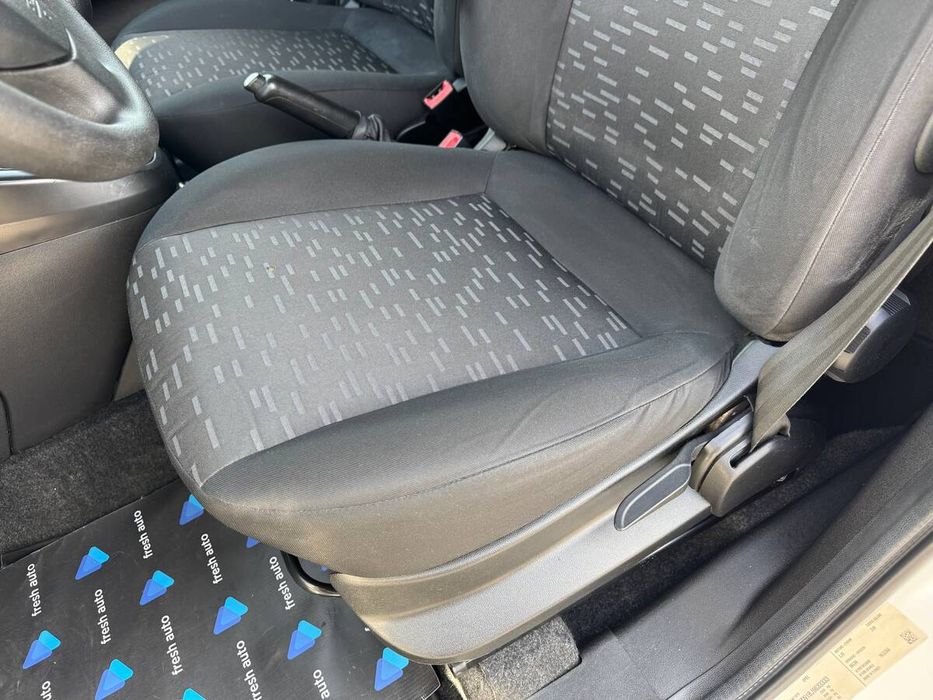 Opel Combo 2018 freshauto