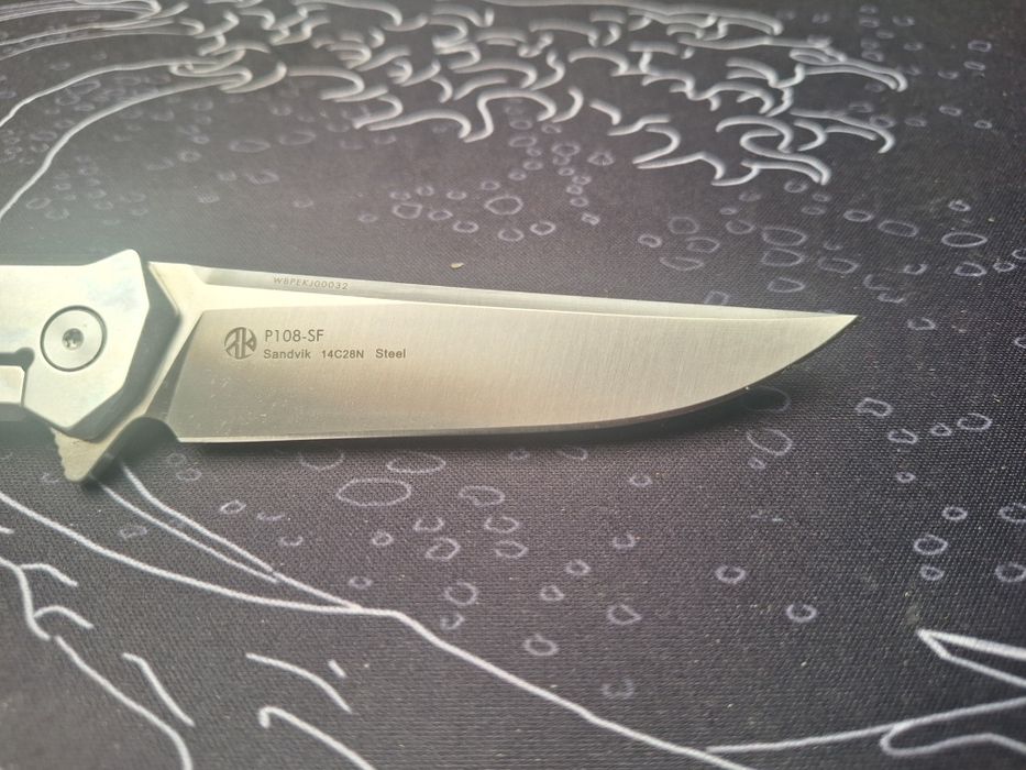 Nóż Ruike P108-SF