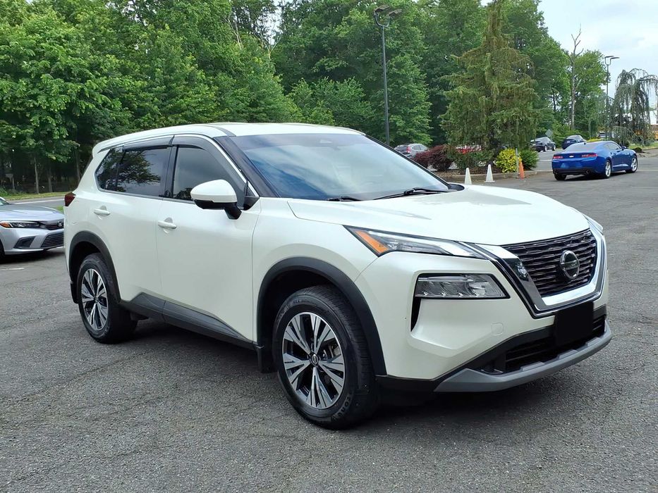 Nissan Rogue      2021