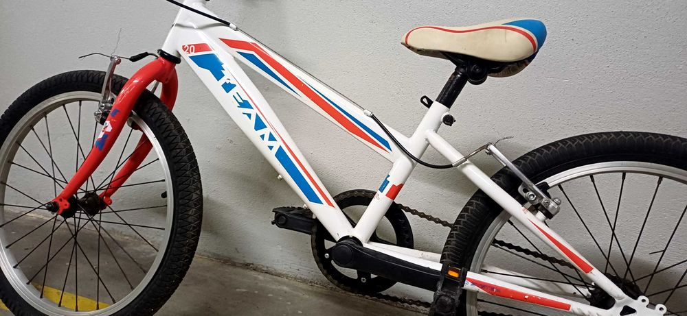 Bicicleta criança Roda 20
