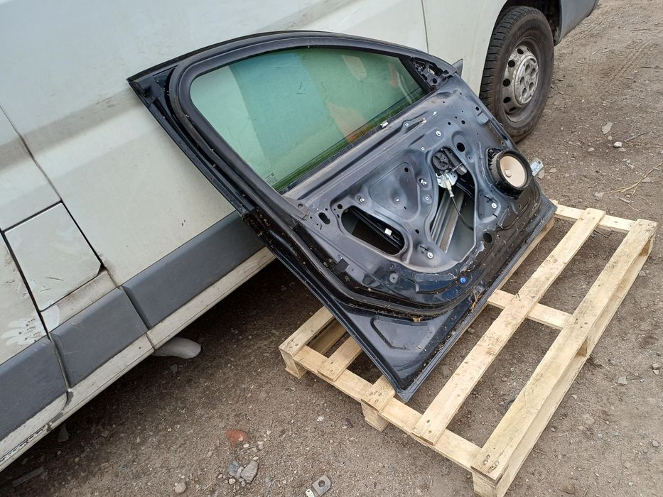 Opel insignia A drzwi lewy przód przednie lewe kierowcy