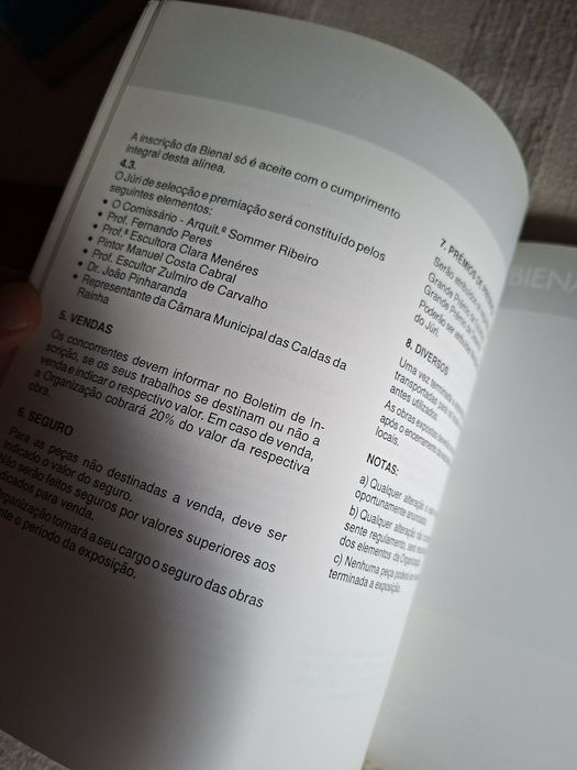 Catálogo de exposição de arte moderna em Caldas da Rainha ano 1993