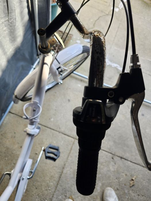 Triciclo para adulto