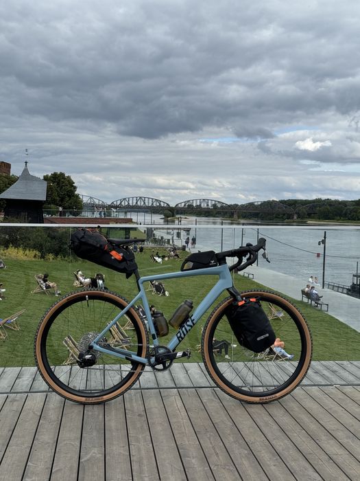 Rose backroad 57 karbon fizik PPF tubeless kier. karbon ritchey