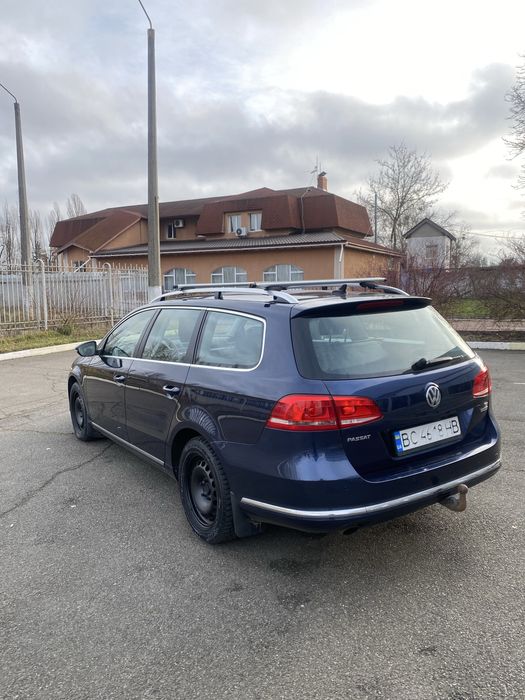 Volkswagen Passat B7 2012 1.6 турбодизель