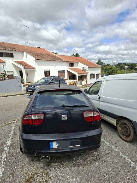 Vendo  seat leon para um bom projecto