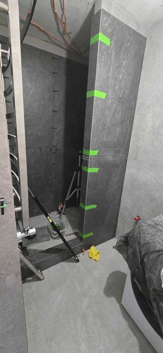 Плиточник, ремонтні роботи