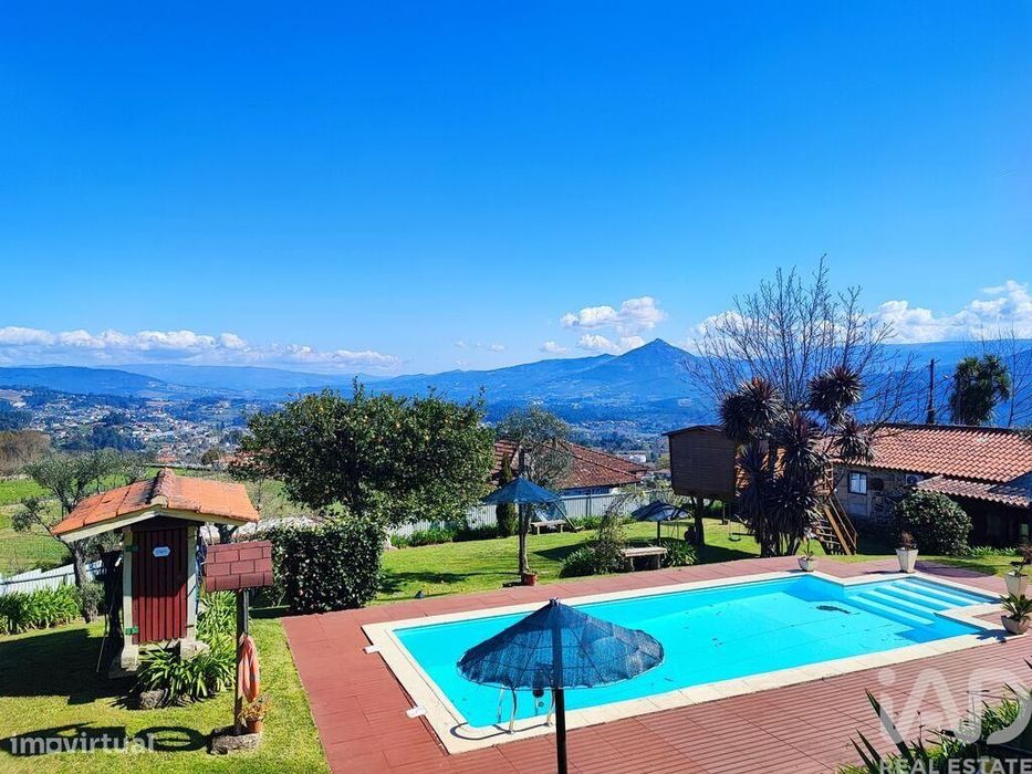 Casa / Villa T2 em Arnóia de 144,00 m2