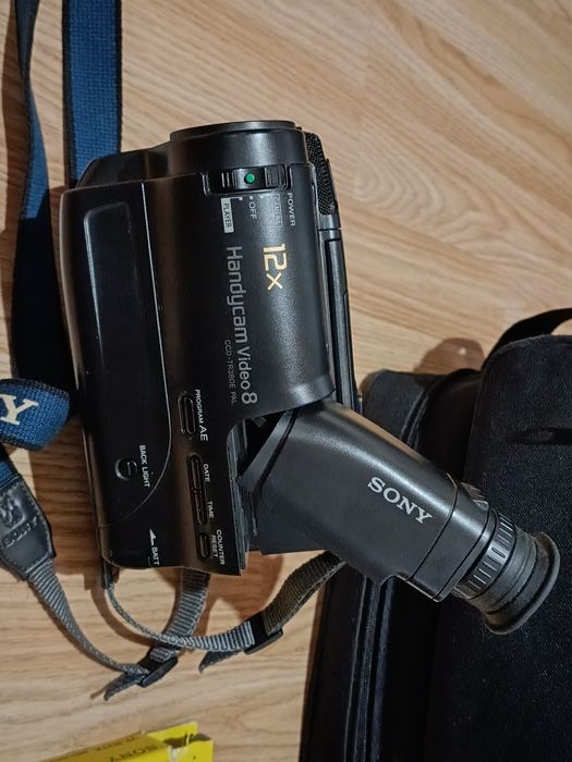 Máquina filmar Sony CCD-TR380E