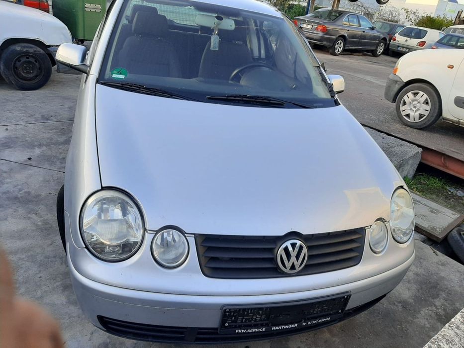 Vw Polo 1.2I De 2004 Disponível Para Peças Frente Vendida